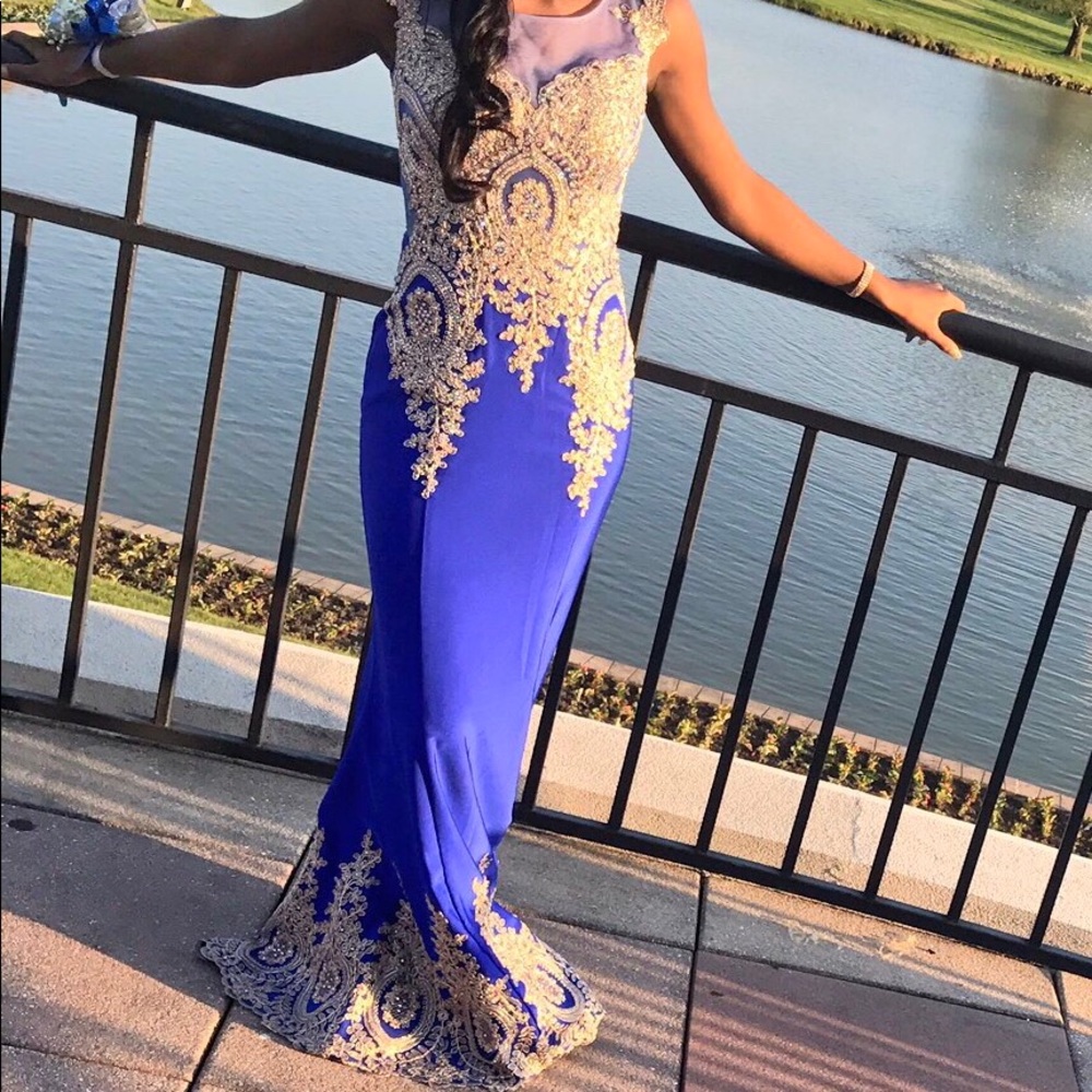 ROYAL BLUE PROM DRESS!!